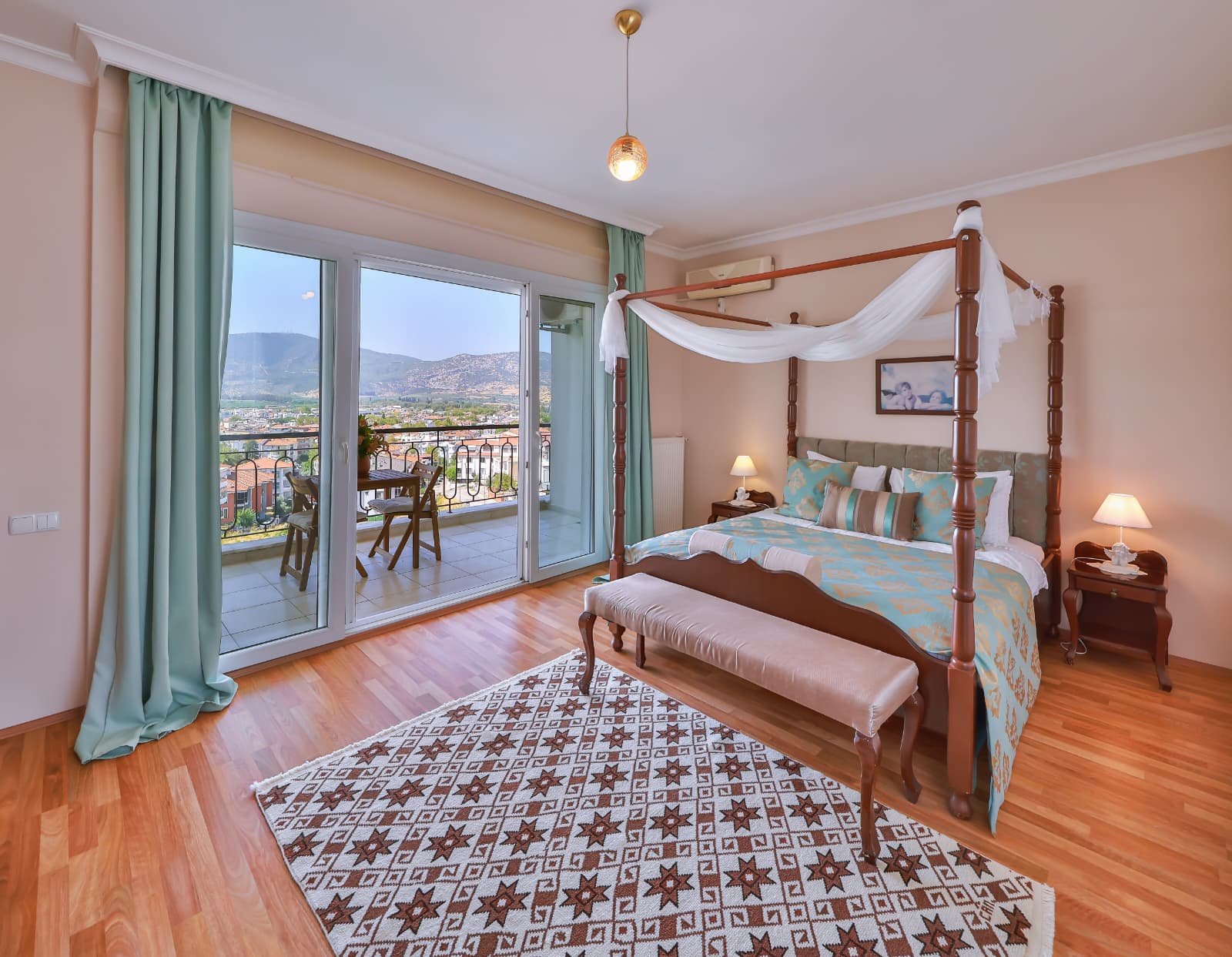 Ephesus Suites Zeus Yatak Odası